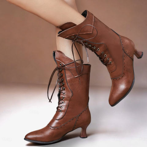 Botas Artemisa con Tacón Medio y Cordones – Confort y Estilo Atemporal